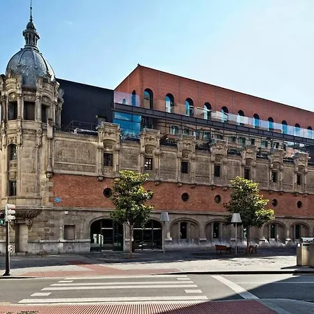 Cultura Y Gastronomia En El Casco Viejo *