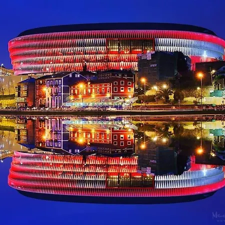 Cultura Y Gastronomia En El Casco Viejo *