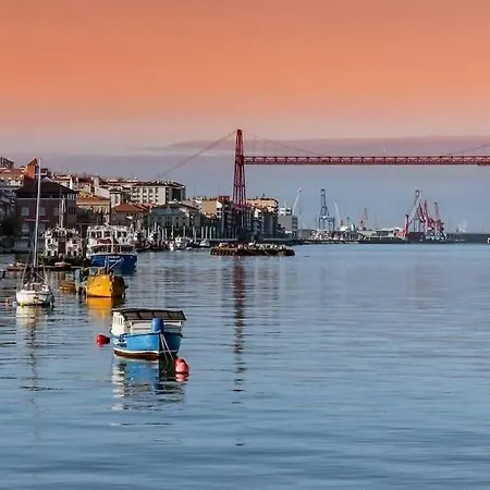 Cultura Y Gastronomia En El Casco Viejo *
