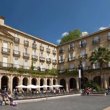 Апартаменты Cultura Y Gastronomia En El Casco Viejo Бильбао